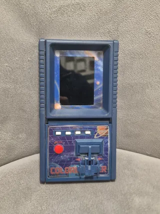 Maquinita Casio Color Invader Azul