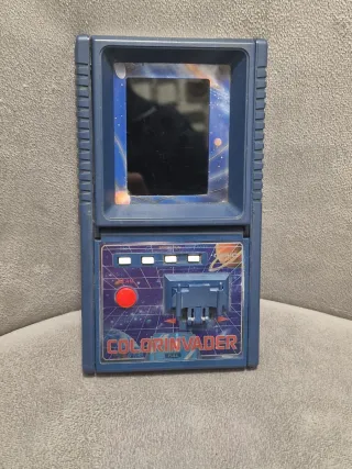 Maquinita Casio Color Invader Azul