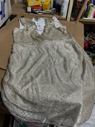 Vestido dorado cóctel nuevo tirantes anchos