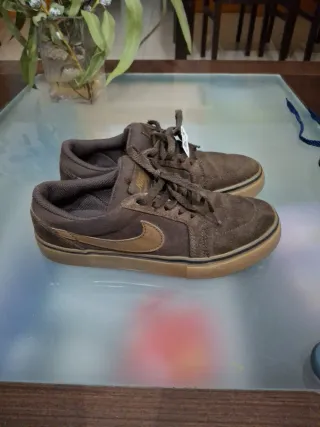 Bambas Nike Marrones Talla 35,5