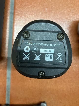 TACKLIFE Sierra Podar Batería 10.8V