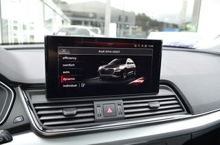 Audi Q5 S-Line S-Tronic Panoramic+Faros Matrix Led