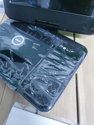 Nevir NVR-2781DVD-PCU, DVD Portátil 9”