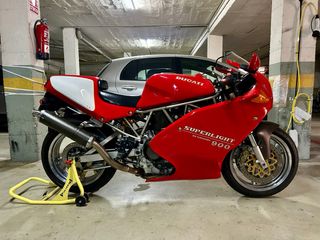Ducati 900 SS Superlight