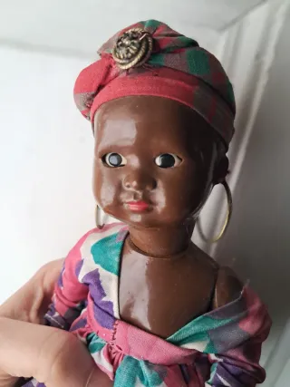 Muñeca de colección antigua
