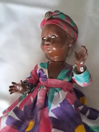 Muñeca de colección antigua
