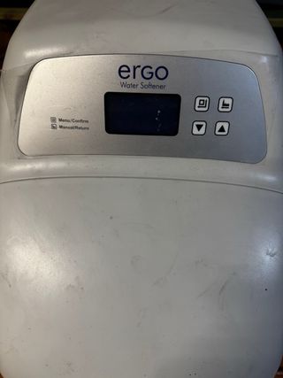 Descalcificador ERGO 380 LCD. 2 años