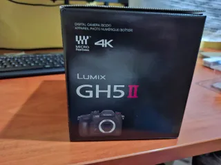 Panasonic Lumix GH5 II Nueva