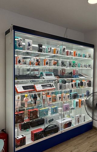 Mostrador expositor para tienda