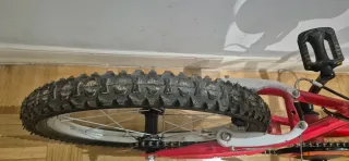 Bicicleta infantil 18 pulgadas roja