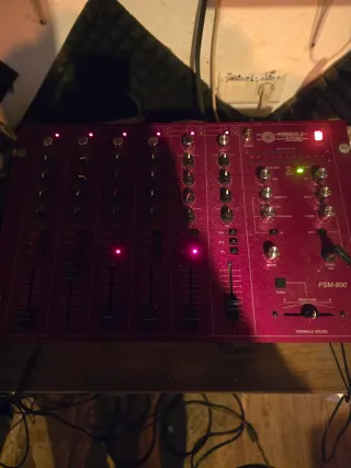 Formula Sound FSM-600 Mesa Mezclas
