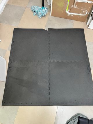 Mini gimnasio en casa: pesas y accesorios