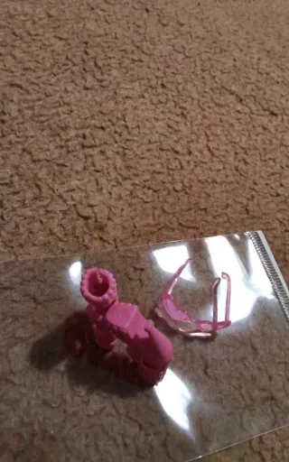 Zapatos y Gafas para Muñecas (Rosa)