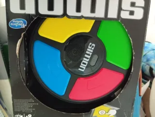 Juego Electrónico Simon Milton Bradley