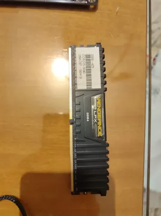 Componentes PC MSI: Placa Base, Fuente, CPU y RAM