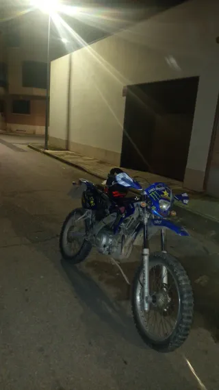 Moto Hispania Ryz 125