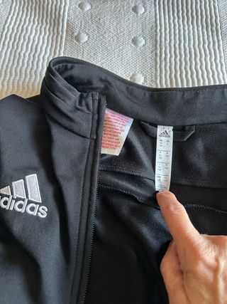 Sudadera Adidas Negra y Blanca