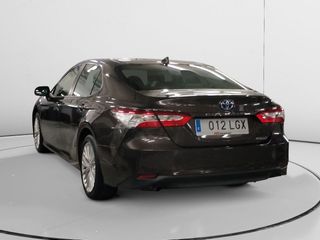 Toyota Camry Hybrid Luxury
