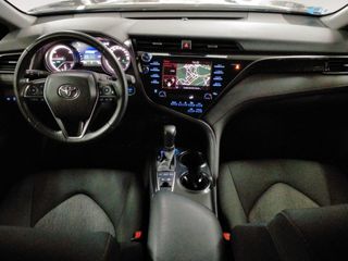 Toyota Camry Hybrid Luxury