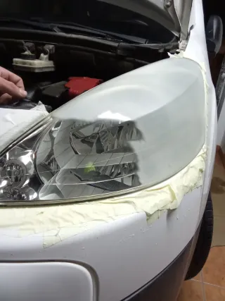 Restauración de faros para itv