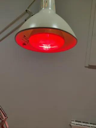 Lámpara infrarrojos luz roja