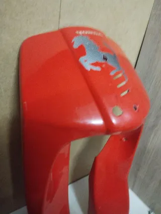 Tapa Frontal Honda SH50-100 Roja