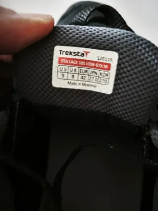 Zapatillas Treksta negras y grises