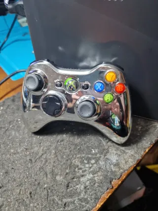 Xbox 360 320GB + Disco Duro Externo 500GB