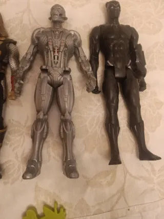 Pack Figuras Superhéroes Marvel 25cm