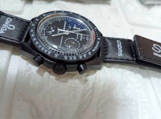 Swatch Omega Mission to the Moonphase