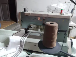 Máquina Recubridora Rimoldi 3 Agujas