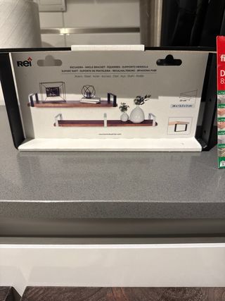 Conjunto 3 baldas pino efecto nogal con 6 soportes