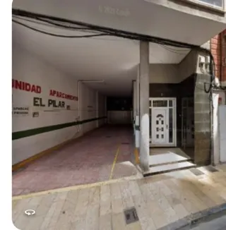 Se alquila plaza garaje en el centro de Vinaros