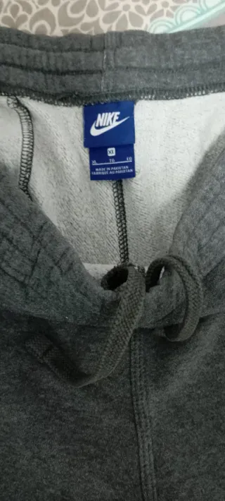 Pantalón Jogger Nike Gris