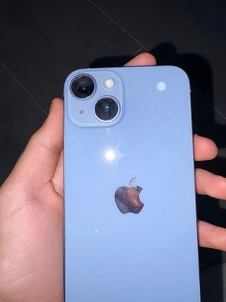 iPhone 14 Celeste