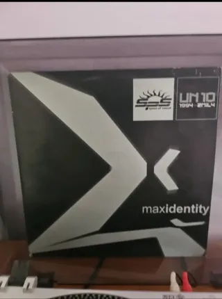 VINILOS HOUSE · SELECCIÓN CUIDADA