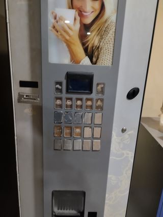Máquinas expendedoras café/bebidas/productos