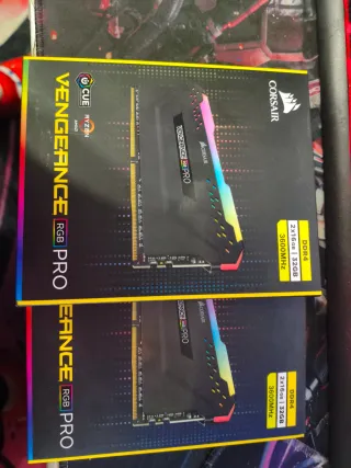 Corsair Vengeance RGB DDR4 64GB (4x16GB) 3600MHz