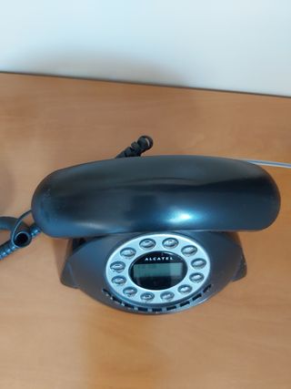 Teléfono Alcatel Negro