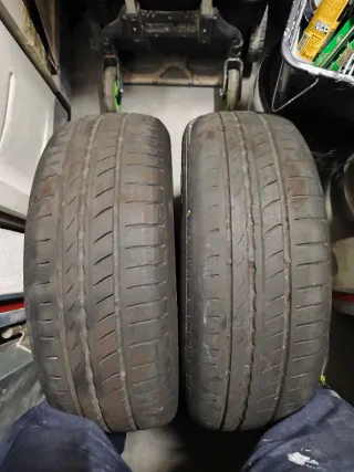 Juego 2 Neumáticos Pirelli