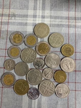 Lote de monedas variadas