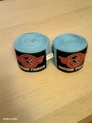 Guantes de boxeo 12oz y vendas