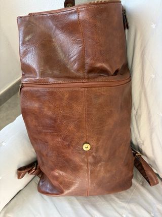 Mochila casual de  piel italiana en color marrón