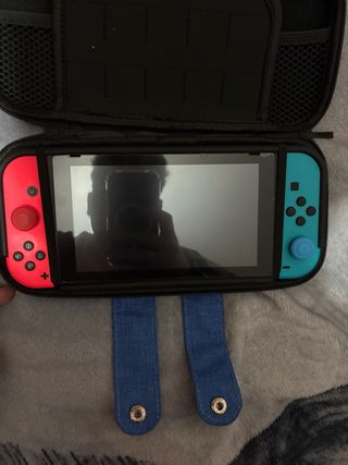Nintendo Switch Azul/Rojo Neón