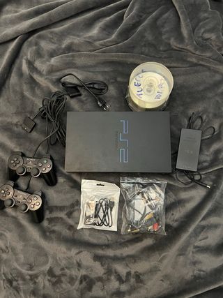 Consola PS2 Negra + Accesorios + adaptador HDMI
