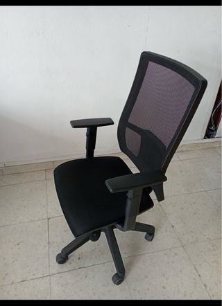 6 Sillas de oficina ergonómica negra