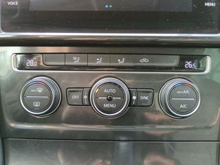 Volkswagen Golf Advance