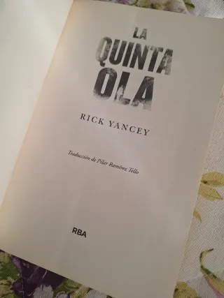 La quinta ola / The 5th Wave (Spanish Edition)