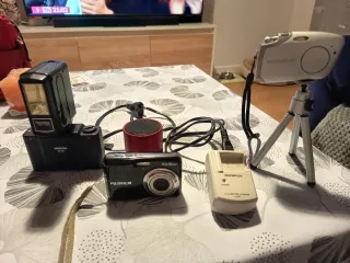 Lote 3 Cámaras Fotos + Altavoz