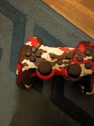 Consola PlayStation 3 Negra + Mando Camuflaje